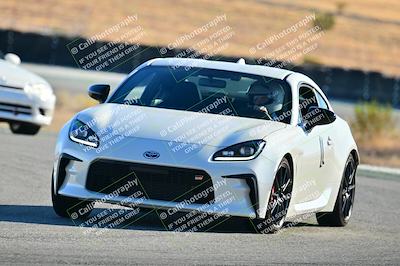 media/Nov-02-2025-Speed Ventures (Sun) [[61724e2e34]]/Blue/Session 3/